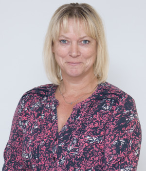 Sonia Sharpe, Administrator